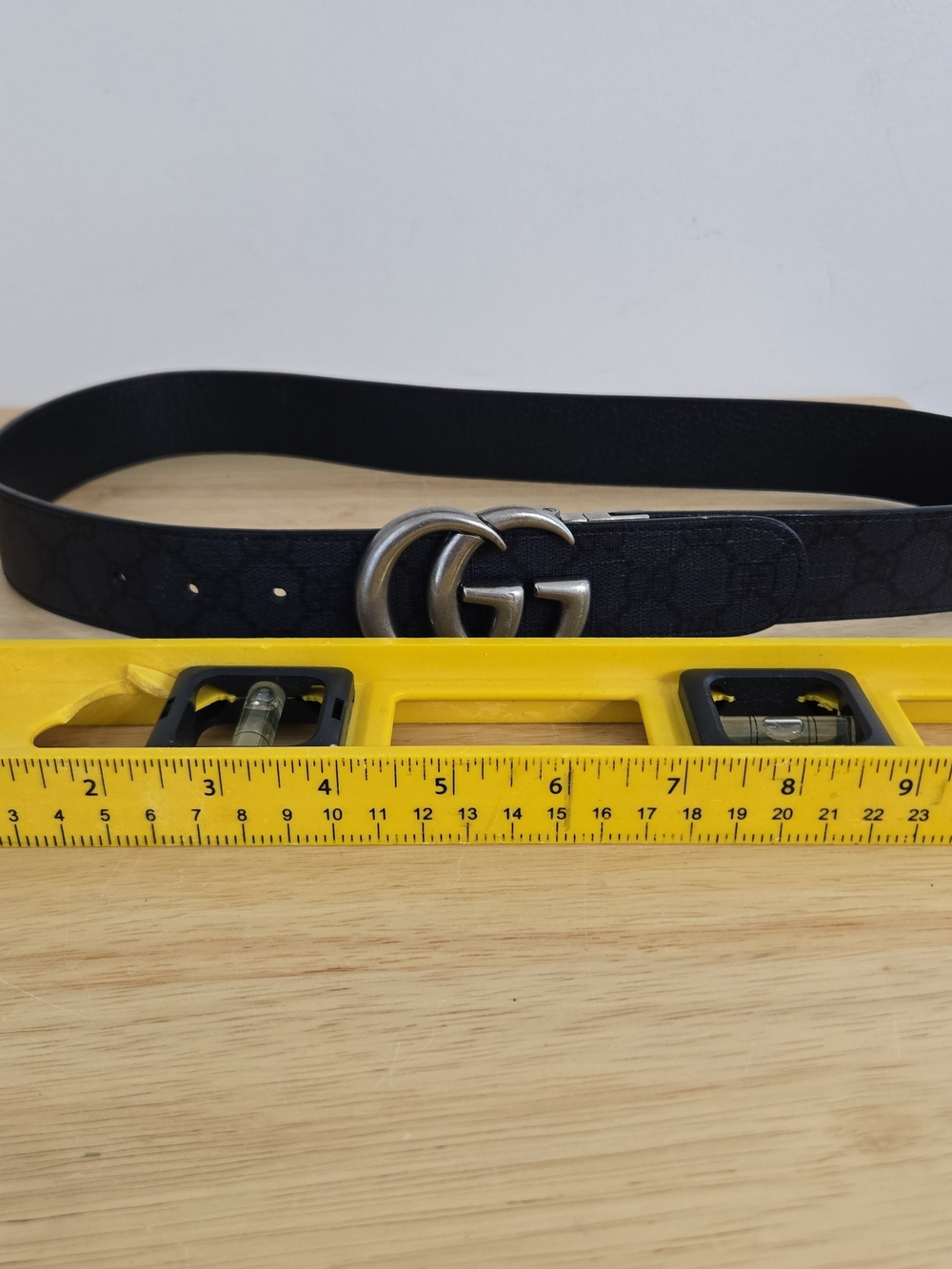 GUCCI GG Marmont Reversible GG Supreme Leather Belt Navy 627055 Authentic